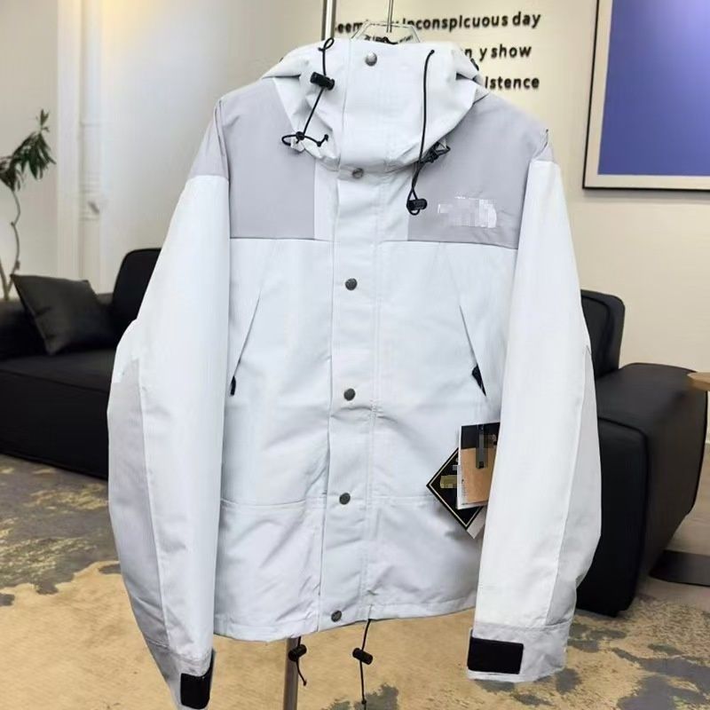 luxury Jacket Men Spring Autumn Windrunner Jacket Thin Zipper Designer Jacket Men Sports Windbreaker Outdoor Casual Coat Brand Women Hiking Hooded Coat Fashion