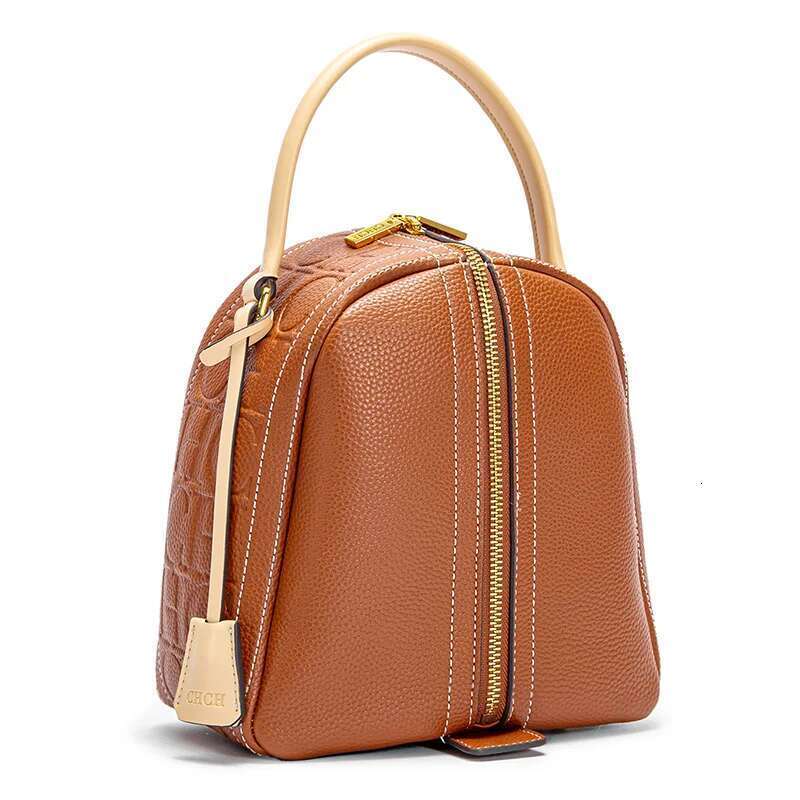 CH High Quality Solid Color Handbag Fashion Season New Product Simple Women's Shoulder Unique Bag Design