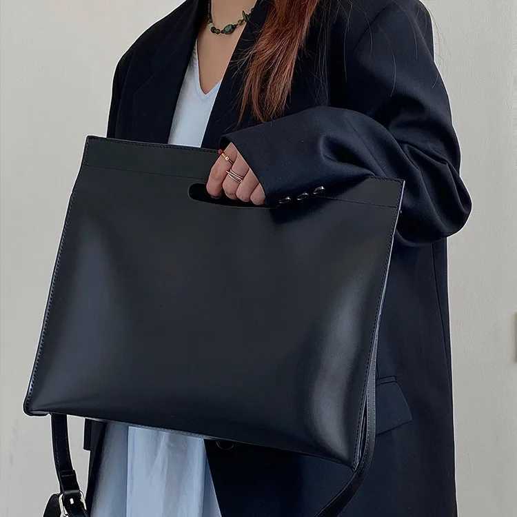 Womens simple official document tote bag computer bag commuting file bag niche hand bill of lading shoulder slung bagT251121