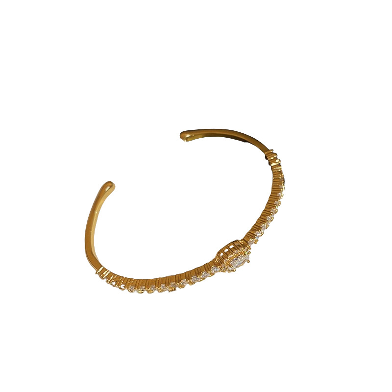 Real Gold Plated Zircon Oval Open Simple Minimalist Style Elegant Bracelet Personality Fashion High-end Jewelry - view 9