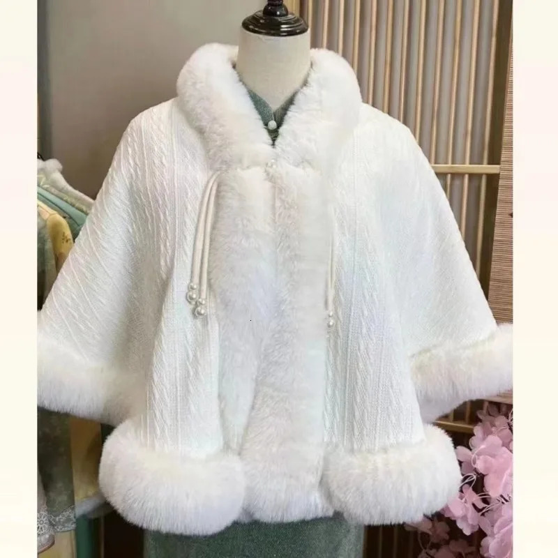 Mantelet Wintertime Coat Style Fleecing Intensification Chinese Style Shortage of Money Shawl Solid Color Fur Collar Cape 251112