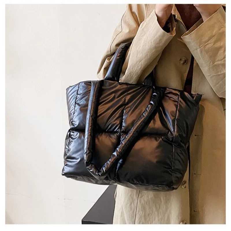 Large Capacity Winter Wan Down Cott Fluffy Shopping Shoder Side Bag Purses Waterproof Puffy Tote Padded Handbags For Wen Y251121