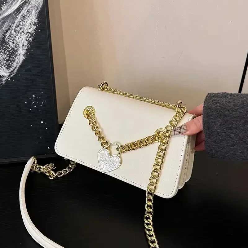 2025 Designer Paris Fi Shopper Bag - Unique Leather Crossbody Messenger With Chain Strap Vintage Large Capacity Tote Purse Y251121
