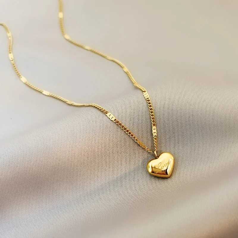 Summer Style Stainless Steel Love Necklace Clavicle Chain 18K Gold Color Necklace For Women Fashion Jewelry GiftXJ251121