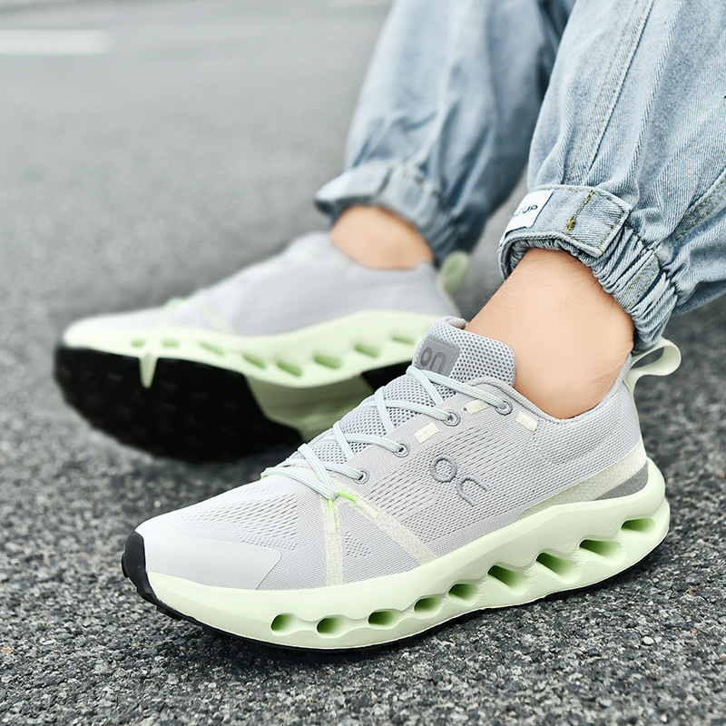 free shipping designer Running Shoes for men trainers outdoor sport classic black white Athleisure mens shoes