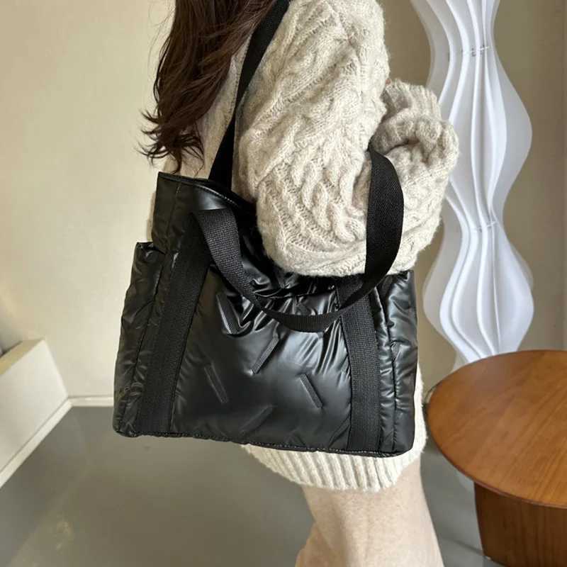 Winter Down Cott Casual Tote Bags For Wen Solid Color Fi Shoder Bag Ladies Handbags For Cmuting Gift Y251121