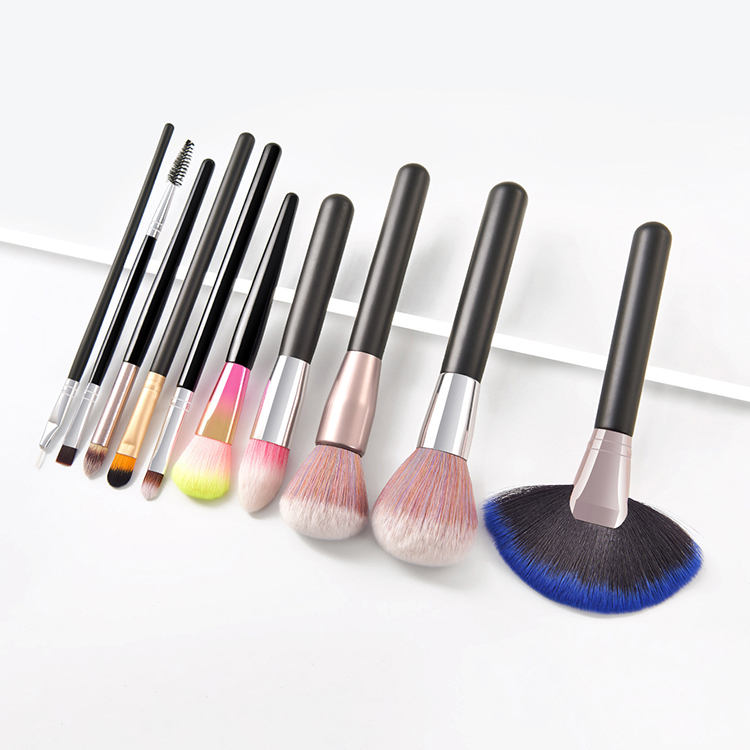 10-Piece Eyeshadow & Blush Brush Set - Complete Makeup Tool Collection