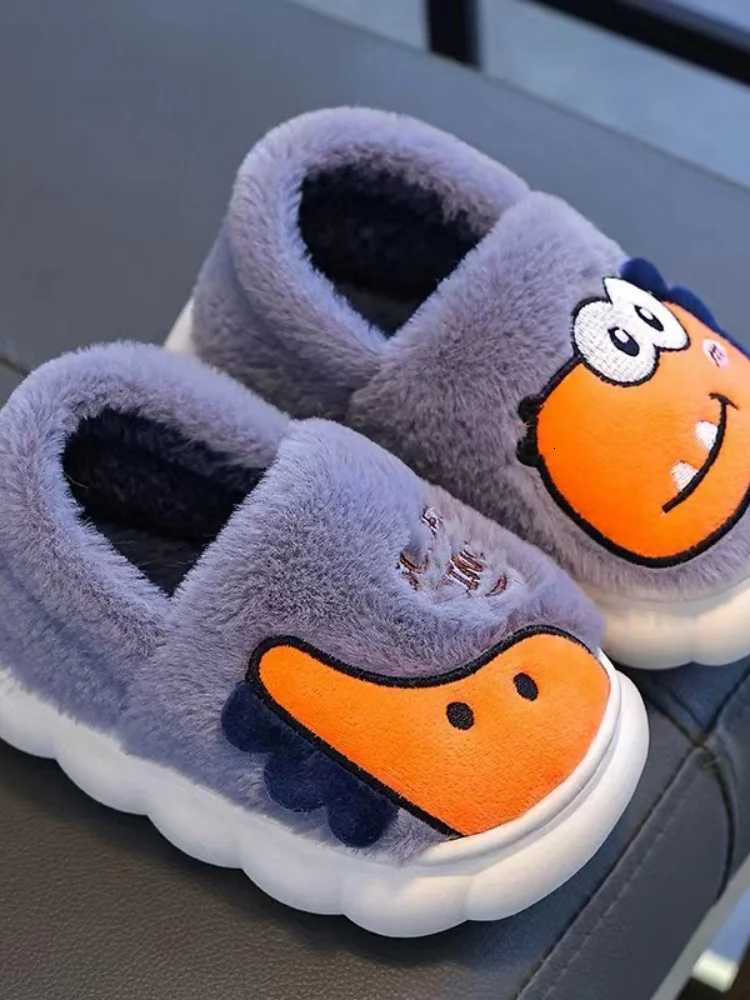 Winter childrens cotton slippers boys and girls warm fleece slippers middle and small children cute baby cotton slippersW251121