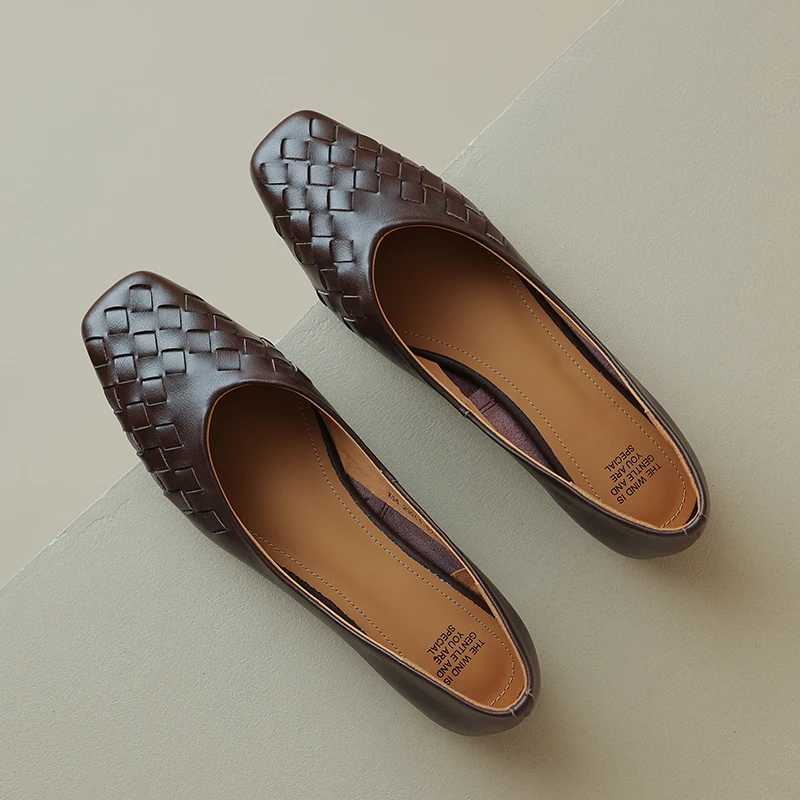 EAGSITY Retro Cow Leather Low Foot Womens Flat Shoes Outdoor Walking Casual Shoes Office Womens Sports Shoes Footwear Party M250421