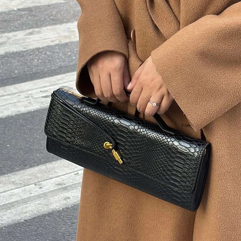 Large Capacity Women's Handbag Fashion Crocodile Pattern Square Lady Purse Shoulder Messenger Female Casual Tote Bag - view 6