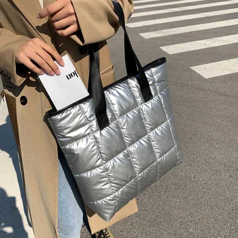 New Fi Large Tote Padded Handbags Autumn Quilted Wen Shoder Bags Luxury PU Down Cott Thread Crossbody Bag Winter Bag Y251121