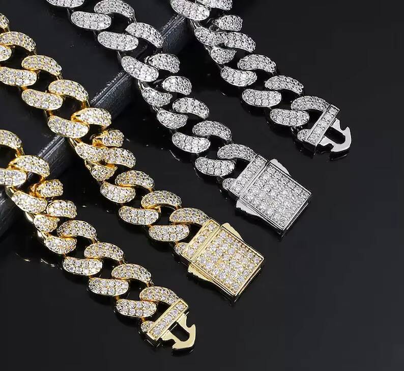 Bust Down Iced Out Hot Sale Mens Cuban Chain Necklace D Color VVS1 Moissanite Diamond Miami Cuban Link Chain Pendant Necklaces