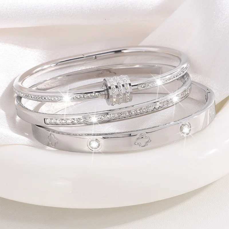 3pcs Gypsophila Diamond-Encrusted Stainless Steel Simple And Versatile Bracelet For Daily MatchingW251121