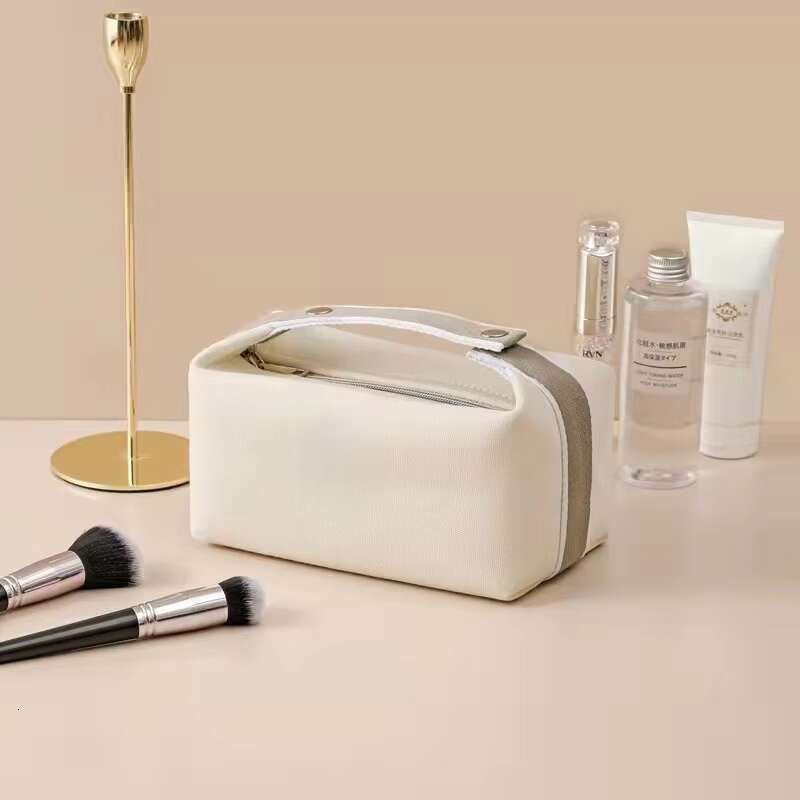 Parsons Versatile Cosmetics Holder Ideal For On The Go Beauty Needs