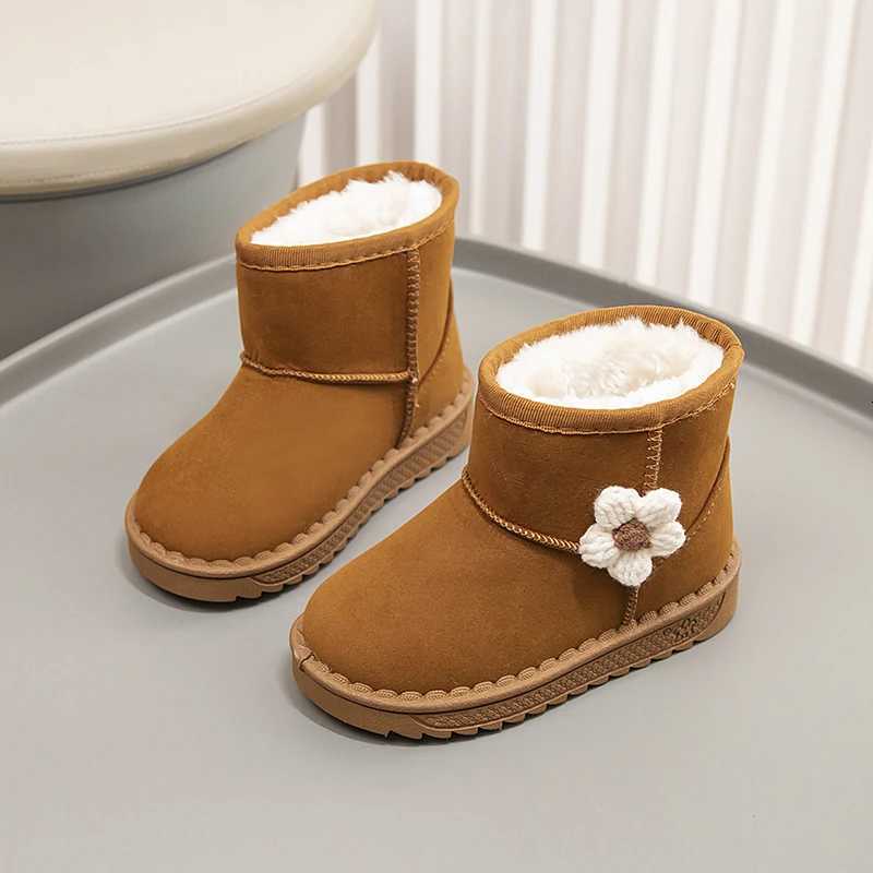 Girls Winter Snow Boots Appliques Furry Platform Suede Kids Short Boot Four Colors Flexiable Non-slip Warm Chic Children BootW251121
