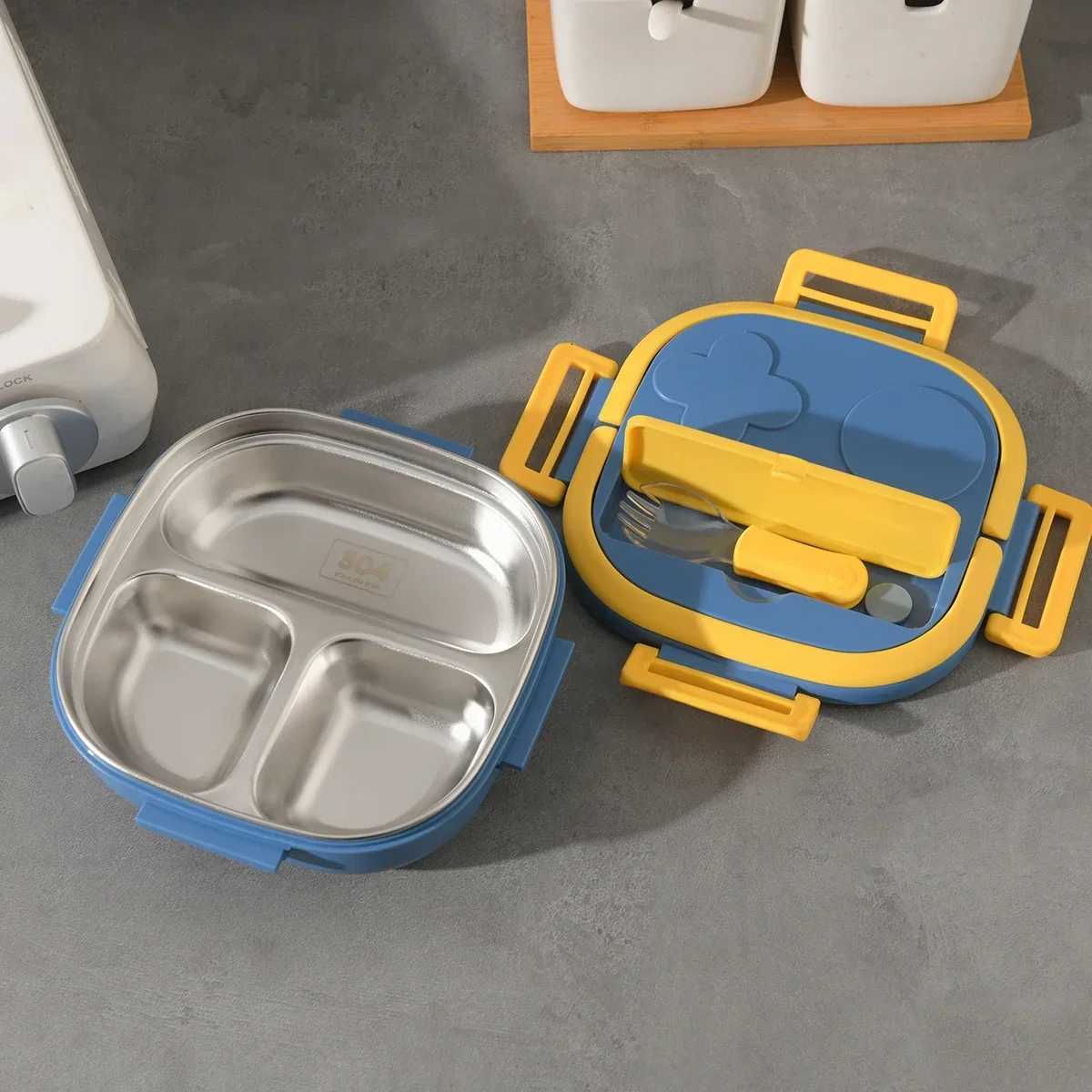 1pc - Bento Box Lunch Box Lunch Box With Spoon High Capacity Food Containers For Teenagers And Workers At School CanteenM251121