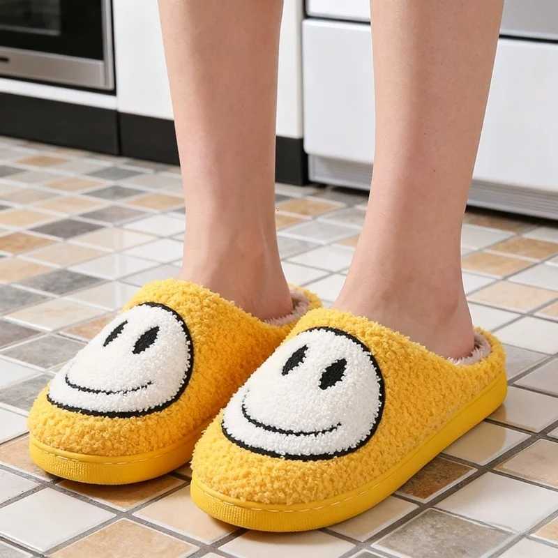 KidsSlippers Smiling Face Fluffy Winter Shoes For Children Anti-slip Thick Bottom Home Slipper Keep Warm Pink Blue Size 36-41W251121