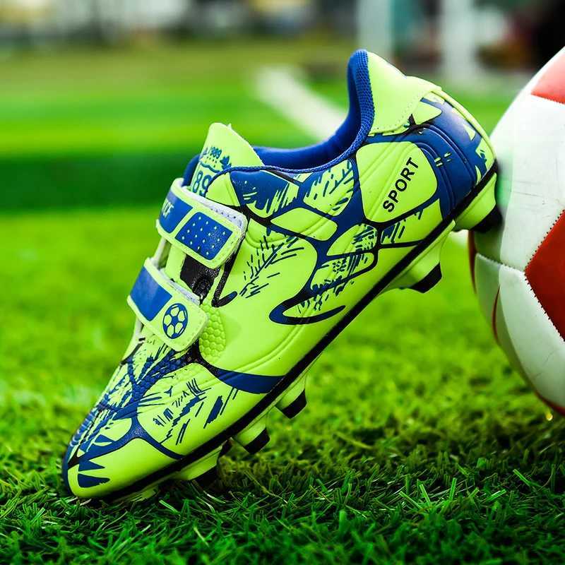 Children TF/FG Professional Football Boots Indoor Non Slip Kids Fast Soccer Shoes Society Cleats Boys Football Shoes UltralightW251121