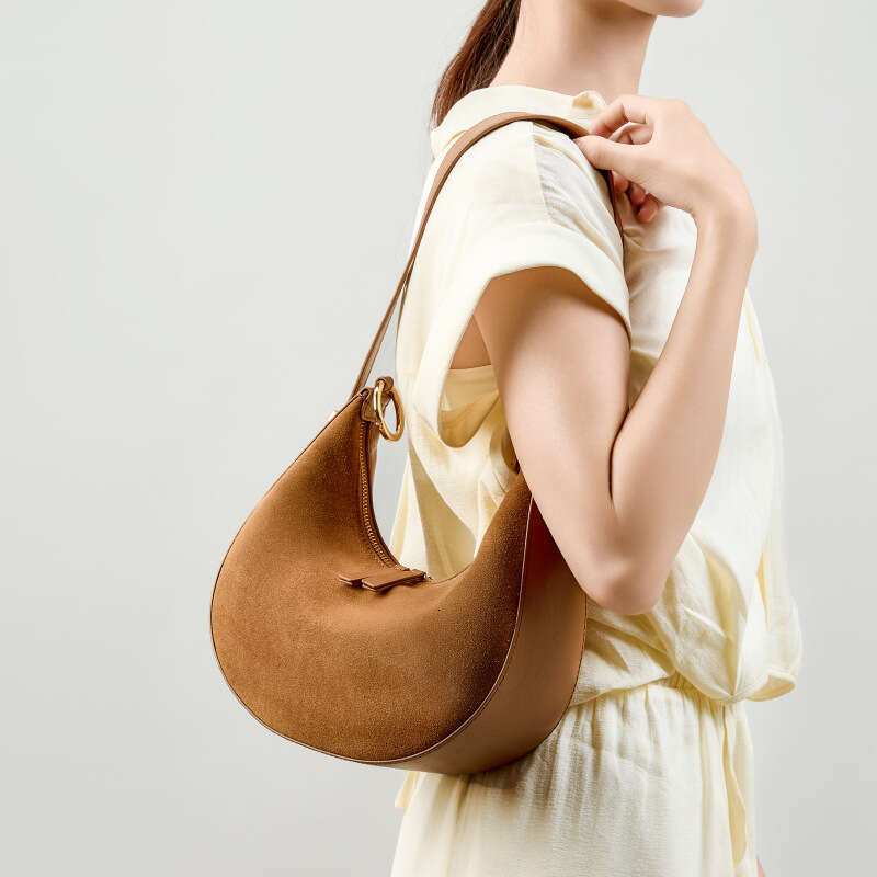 Luxury Bags Designer Minority Crescent Underarm Shoulder Bags High-end New Women's Commuter Large Capacity Leather Simple Hobo Tote