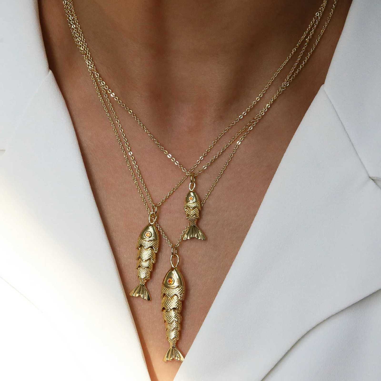 LATS Stainless Steel Chain Red Green Zircon Fish Pendant Necklace for Women Choker Accessories Unisex Party GiftXJ251121