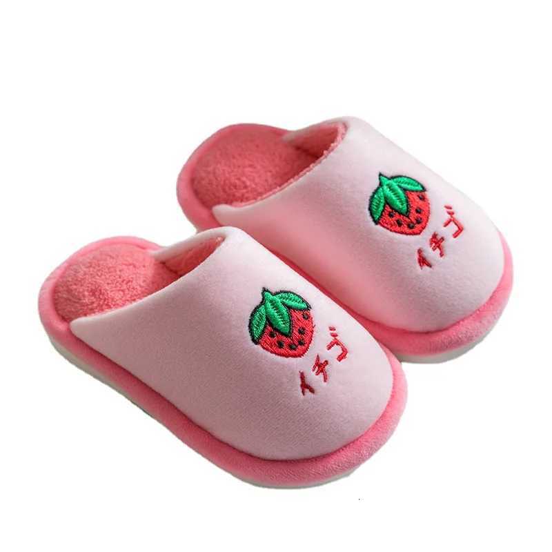 Kids Slippers Winter Warm Home Shoes New Children Fall and Winter Cotton Slippers Warm Thick Shoes For Girls and BoyW251121