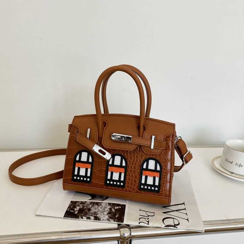 High quality designer bags Light Kelly handbag large capacity single shoulder feeling fashionable and versatile womens crossbody bag