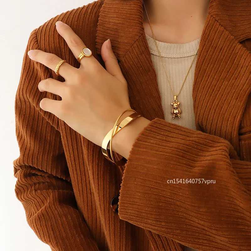 Stainless Steel Adjustable New Design Gold Plated Mobius Bracelet Womens Luxury Gifts Bracelet For Women Jewelry GiftW251121