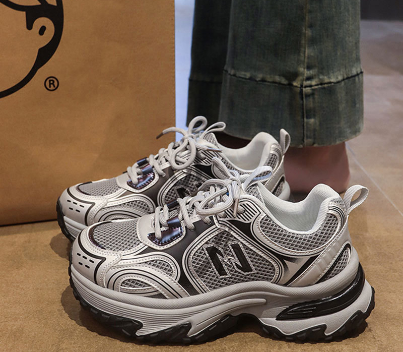 Free shipping Designer Casual Shoes Womens thick soled height increasing womens shoes, 2025 new casual sports shoes mesh womens shoes grey white