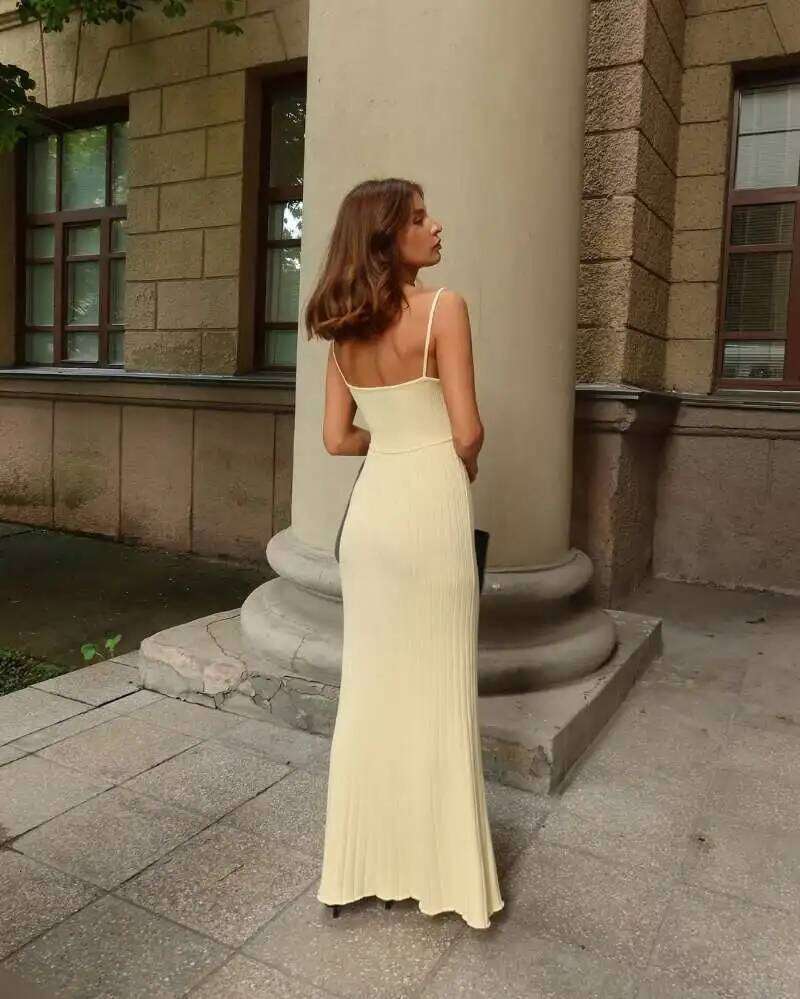 Women Streetwear Black Sweater Elegant Sleeveless Yellow Knitted Pleated Long Dress Female High Waist Sling Party Dresses