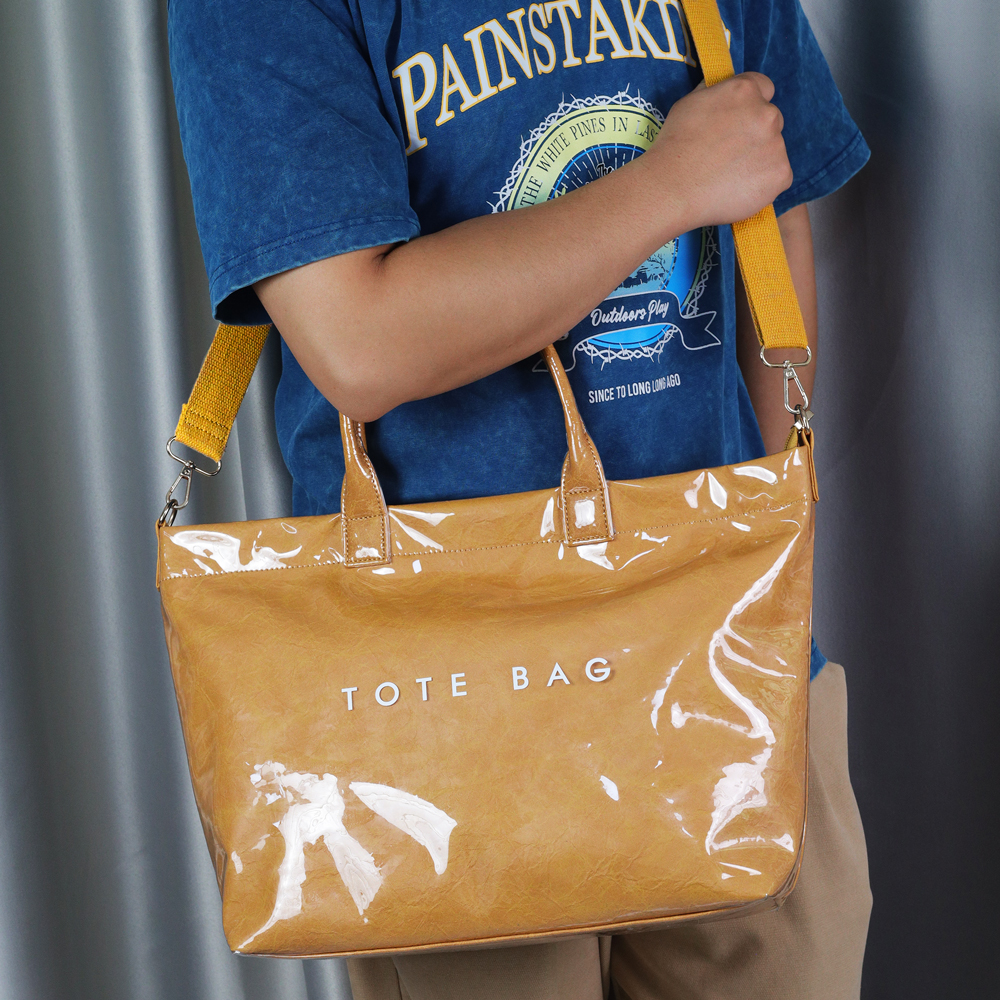 Women's PVC Tote Large Capacity Letter Print Kraft Paper Clear Plastic Shoulder Bag Waterproof Travel Handbag