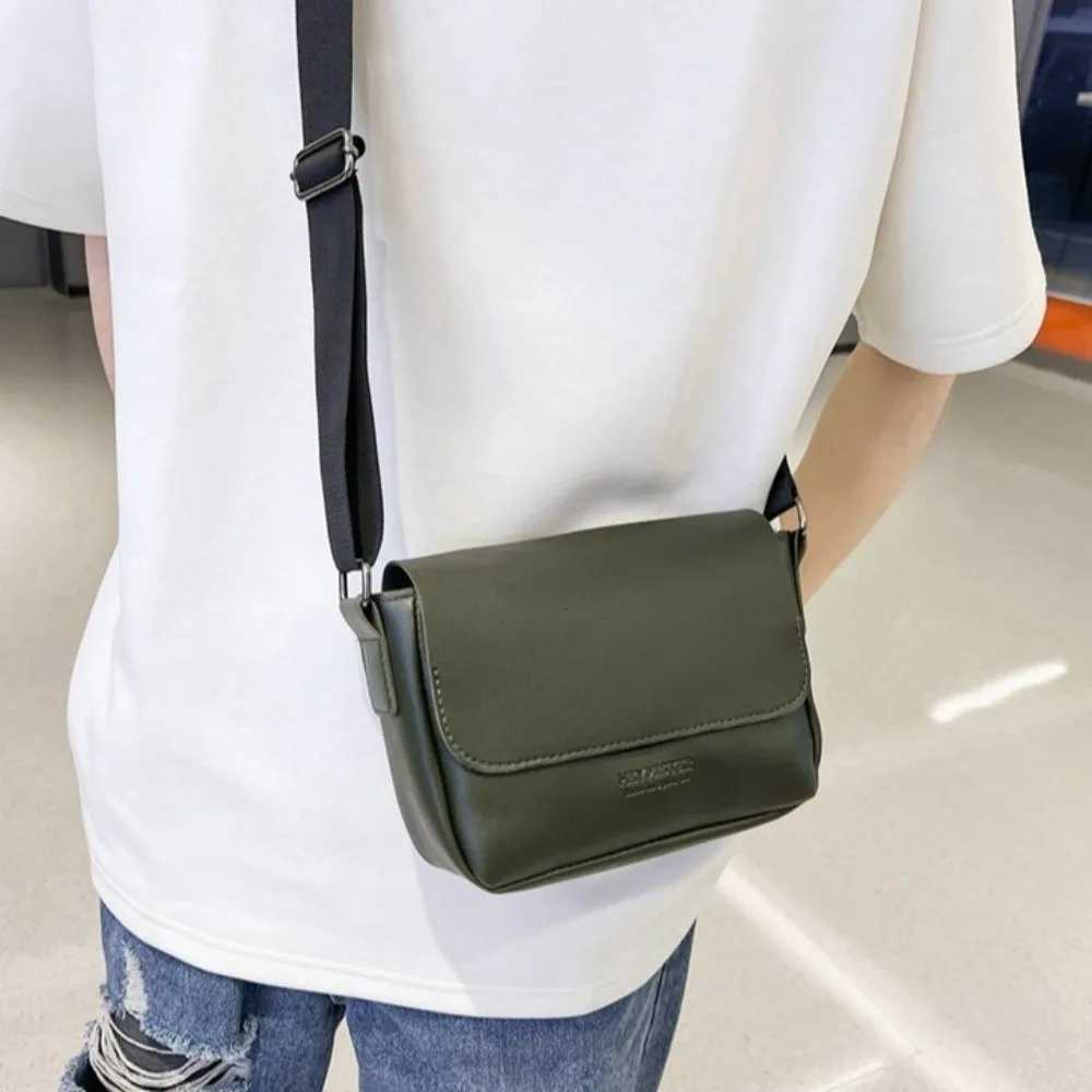 Square Mens Messenger Bag Solid Color Large Capacity PU Leather Shoulder Bag Adjustable Strap Minimalist Crossbody Bag OfficeT251121