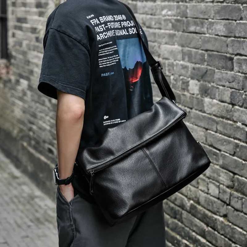 Fashion Mens crossbody bag shoder bag large capacity mailman bag casual cmuting bag Y251121