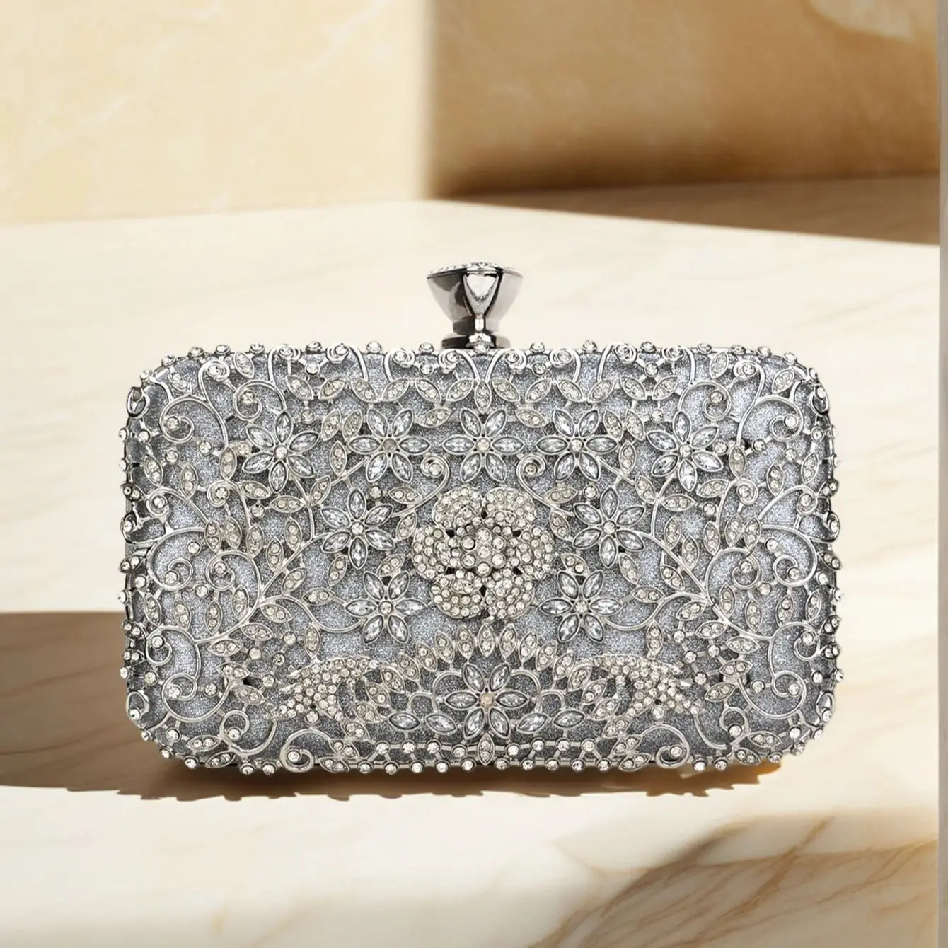 Hollow Out Style Diamonds Clutch y Metal Rhinestones Evening Bags Flap Party Wedding Handbags Purse 251121