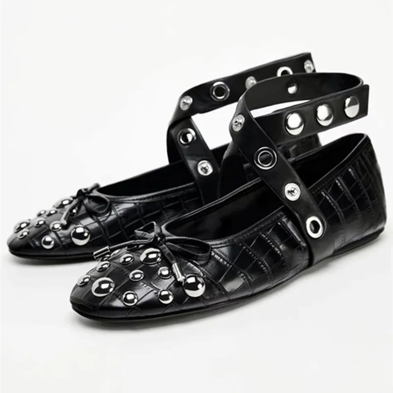 Fashion Rivet Bow Decoration Ballet Flats Women Punk Style Soft Leather Strap Mary Jane Shoes for Cozy Dance Casual 251121