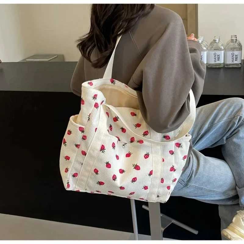 Fresh Sweet Girl Handbag Fashionable High end Corduroy Printed Shoulder Bag Leisure Shopping Commuter Womens Underarm BagT251121