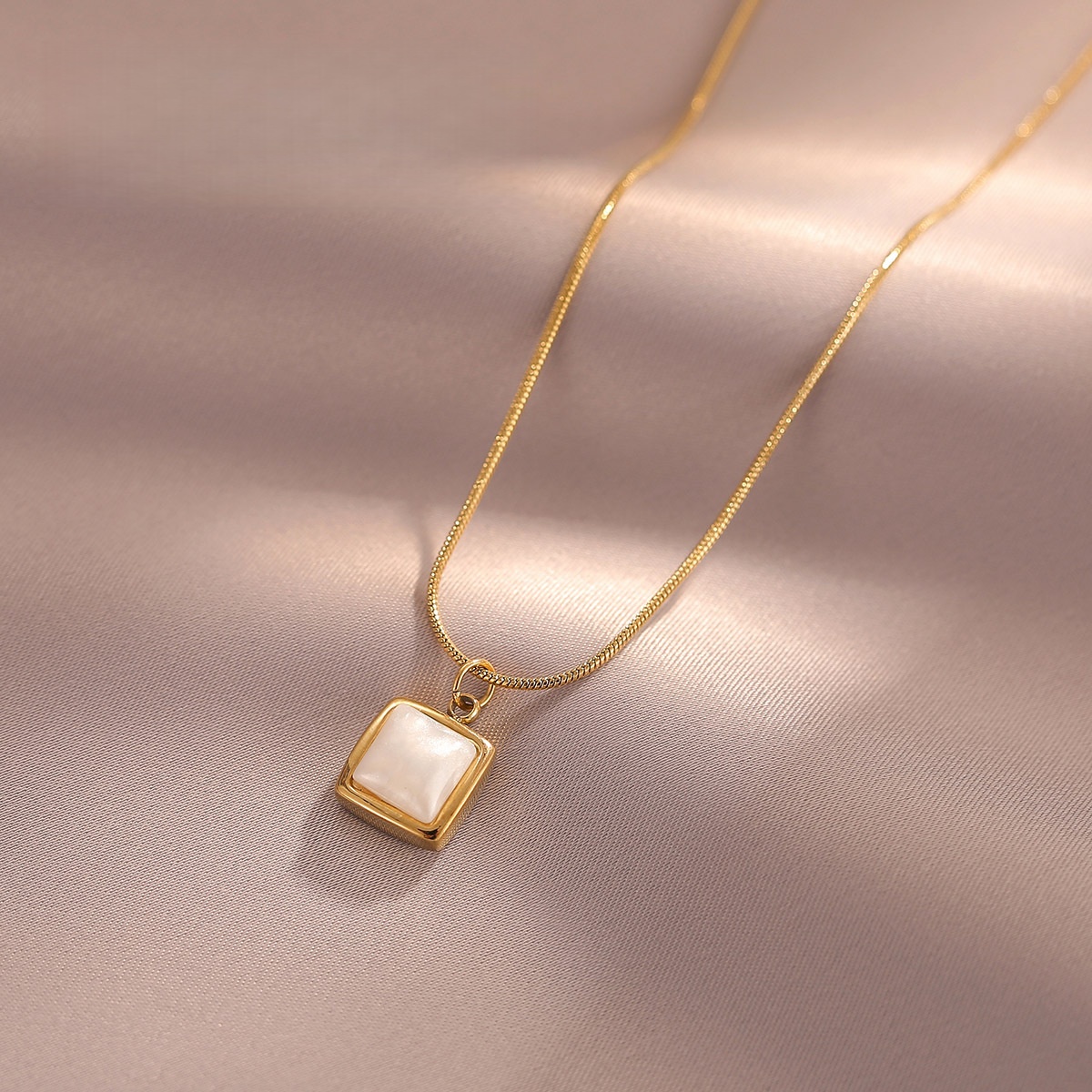 joker blockage design collarbone necklace moissanite chain designer necklace designer necklace for woman diamond chain luxury jewelry women mens neckl - view 6