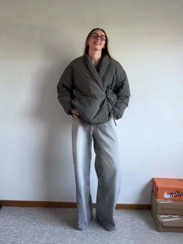 Fashion Lace Up Padded Cotton Jacket Women 2025 Winter Casual Loose Parkas Coat Vintage Outwear Female Warm Quilted Outerwears 251111