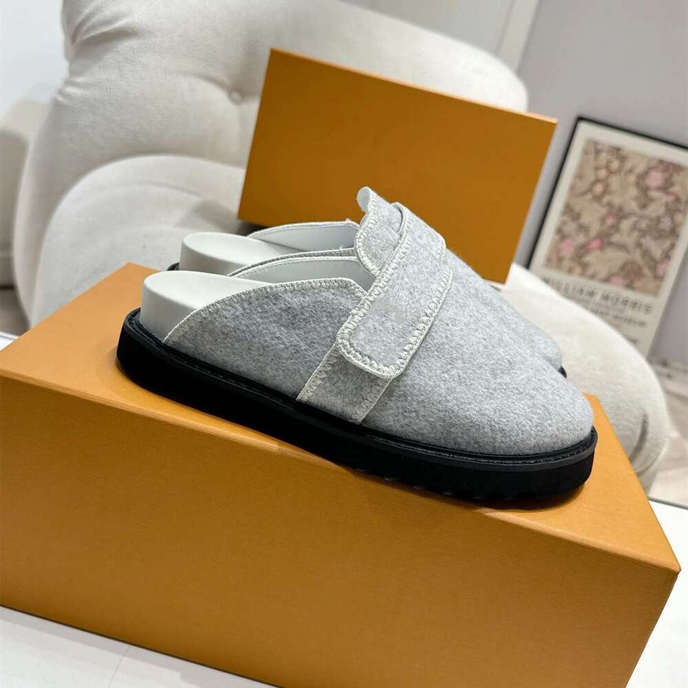 Women Size34-41 Natural Cow Suede Slippers Flat Platform Mules Round Toe Solid Colors Designer Shoes atillas De Mujer