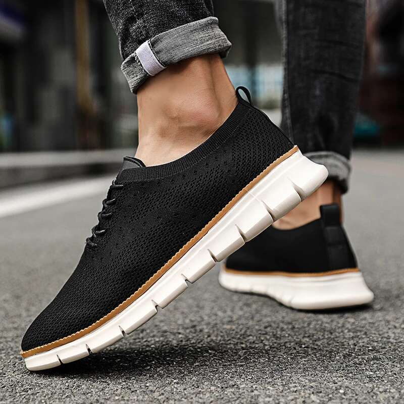 designer sneakers Men Breathable Mesh Sneakers High Quality Grey Fashion Gym Casual Lightweight Walking Shoes Couple Plus Size Footwear 2024 New