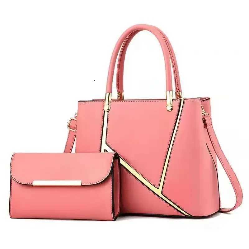 Fashionable New WomenS Handbag Large Capacity Casual Shoulder Bag Classic Retro Crossbody Bag Urban Commuting Tote Bag WomenT251121