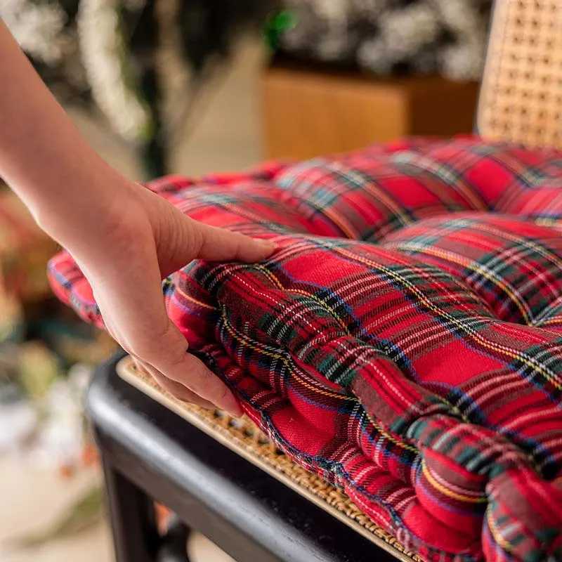 British retro dining chair cushion Christmas Day home decoration chair cushion thickened C251121