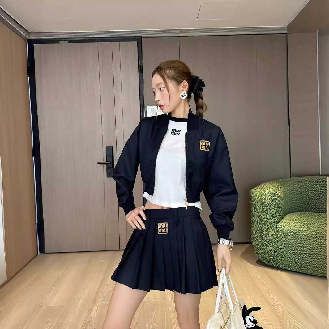 Mm24 Spring/summer Navy Blue Zipper Jacket Jacket+pleated Short Skirt Fashionable Color Blocking Versatile Set Y250420r936