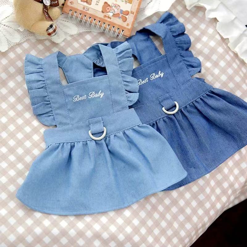 T0045Spring and Summer Pet Clothing Cats Dogs Internet Celebrity Destroyed Denim Star Pocket Sleeveless Sweatshirt