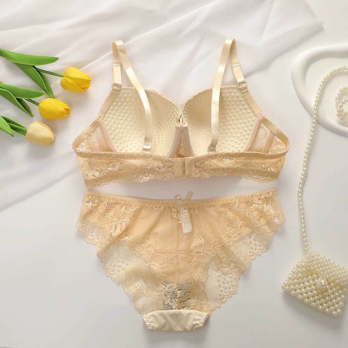 2Pieces Bras and Panty Sets Sexy Lace Transparent Floral Clothing Underwire Push Up Lingeries For WomanXJ251106