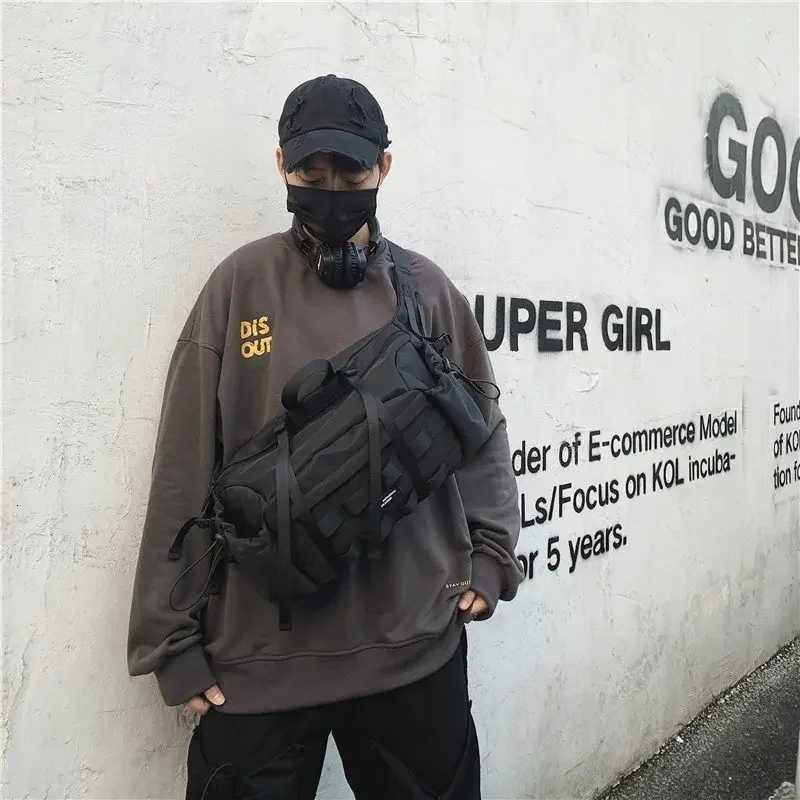 Fashion Causal Mens Shoder Bag INS Trend Waterproof Ch Bag Messenger Bag Square Crossbody Bags Bag for Men Sacoche Hme Y251121