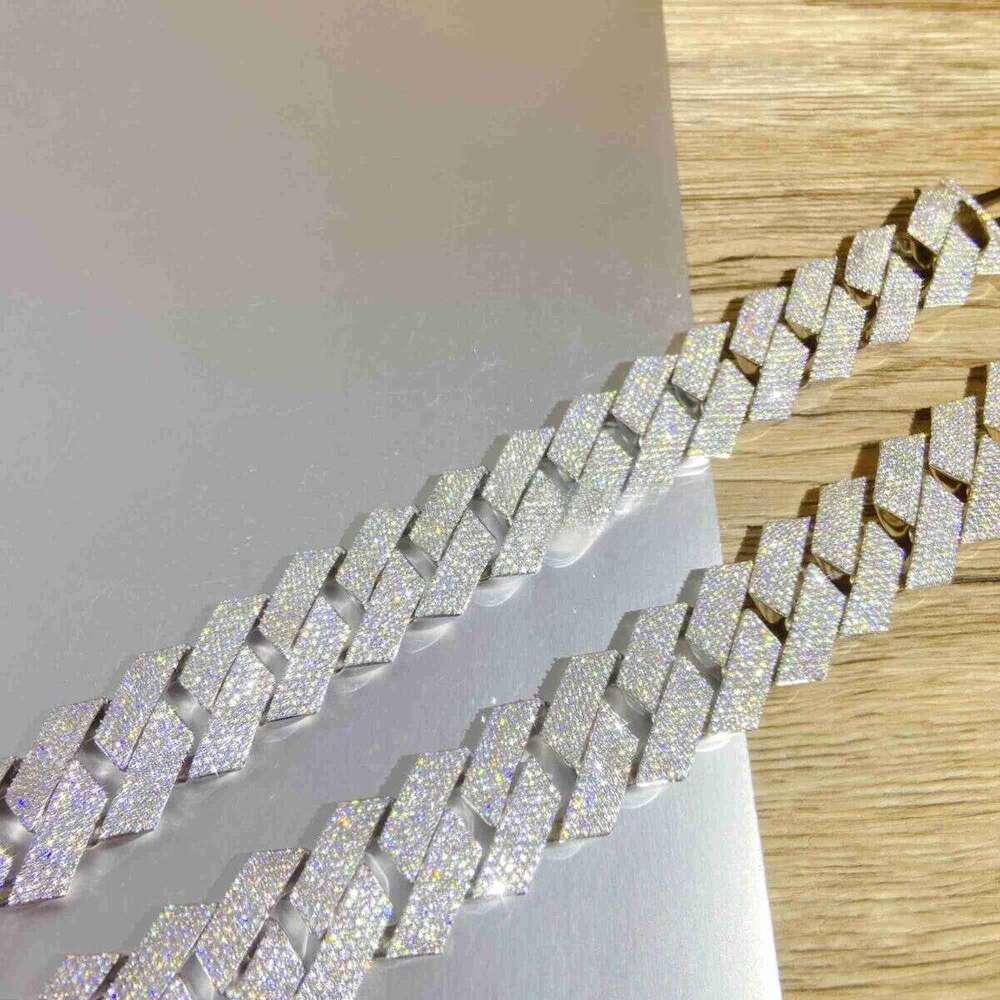 Designer Jewelry 30mm Width Big k Fully Flawless Moissanite Sier Iced Out Cuban Chain Mens Necklaces