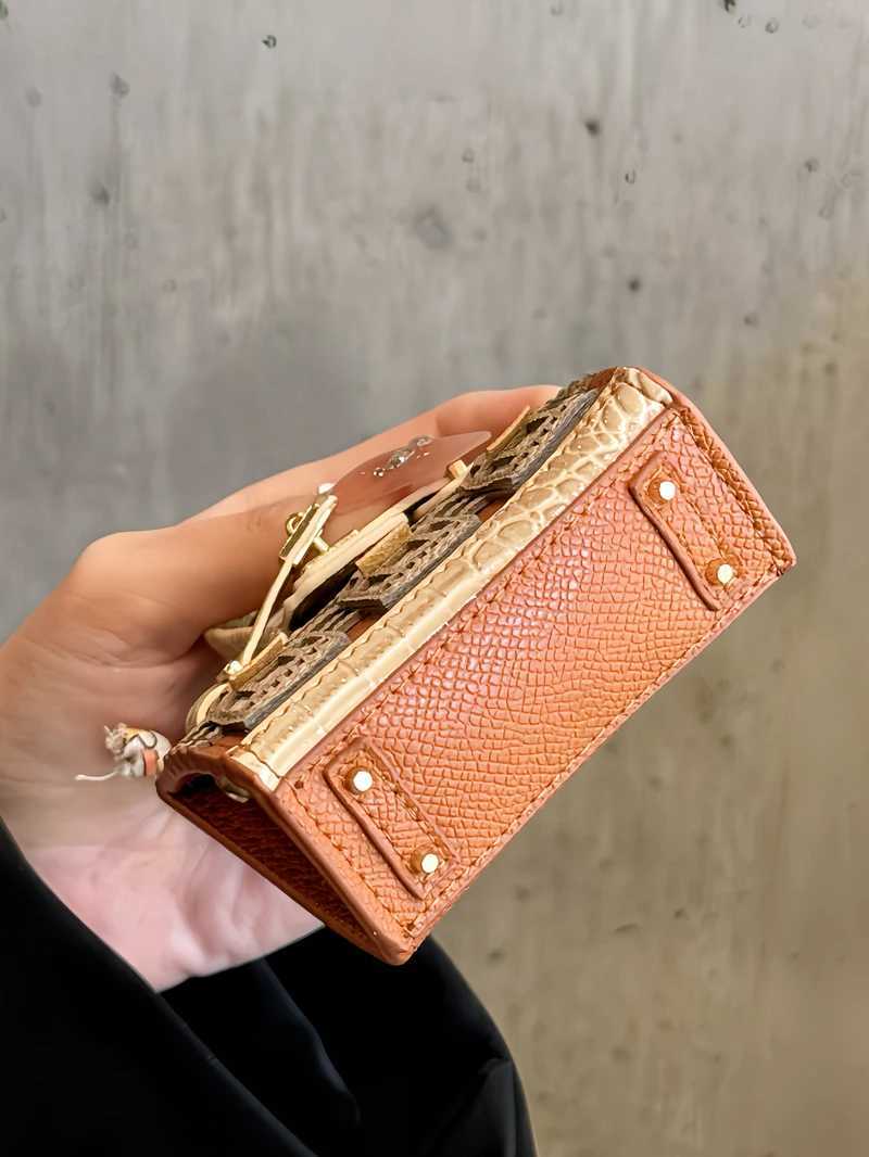 Fashion Female Cute Mini Bag Earphone Case For Airpods 4 3 2 Pro 3 2 Galaxy Buds 3/3Pro Pendant lipstick Bag Car Key Case Z251120