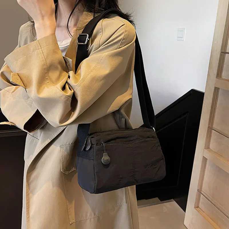 Casual Women Nylon Shoulder Bags Large Capacity Ladies Handbags Messenger Bag Zipper Solid ColorXJ250512