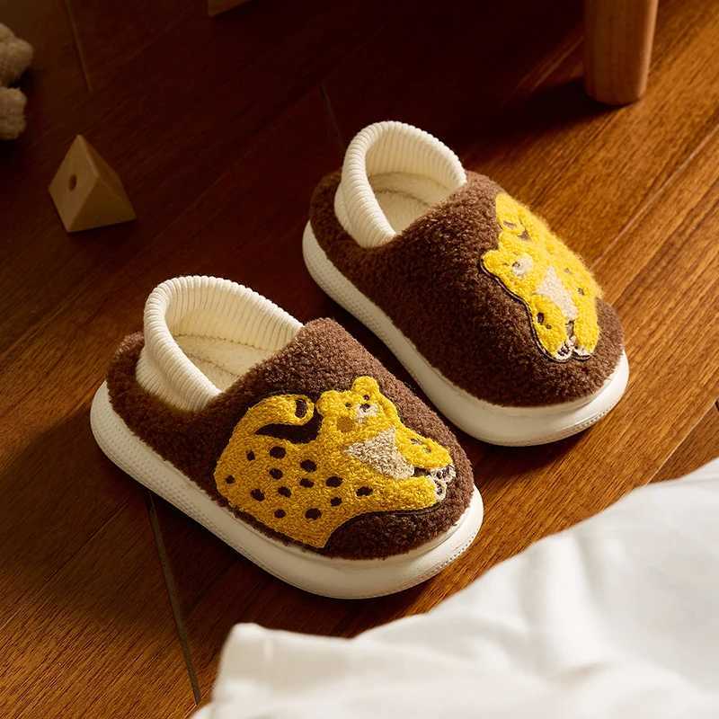 Cheerful Mario Cartoon and cute cotton slippers for children in winter indoor slippers for boys and girlsW251121