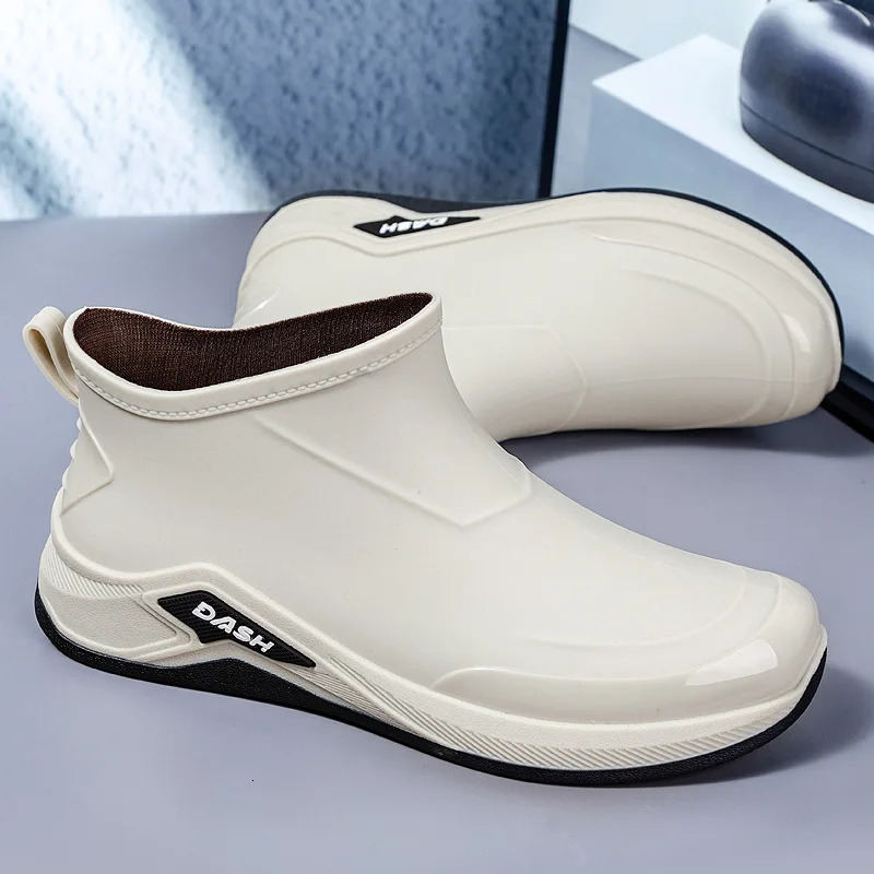 Rain shoes mens bunched mouth rainproof waterproof shoes short tube fashion rain boots padded cotton work shoes 251111